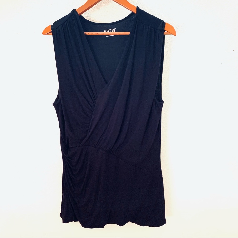 Sleeveless Black Ruched Top